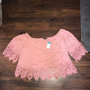 Rue21 Tops - Pink Lace Trim Crop Top Rue21 Tops - Pink Lace Trim Crop Top